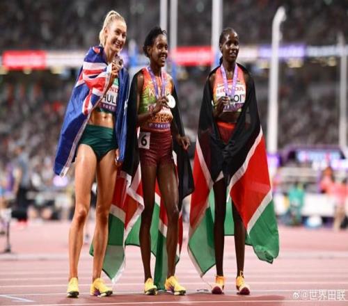 世锦赛女子1500米：基普耶根3分52秒15轻松夺冠，实现三连冠