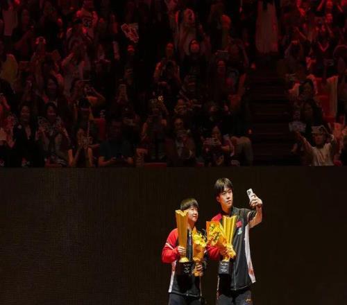 单打冠军13.5万，双打仅6000！国乒奖金分配引热议：能买几套房