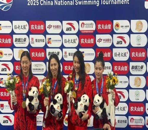 余依婷：20岁的第一天，有遗憾也有圆满