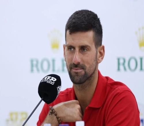 德约科维奇回避记者询问身体状况：不，请问下一个问题