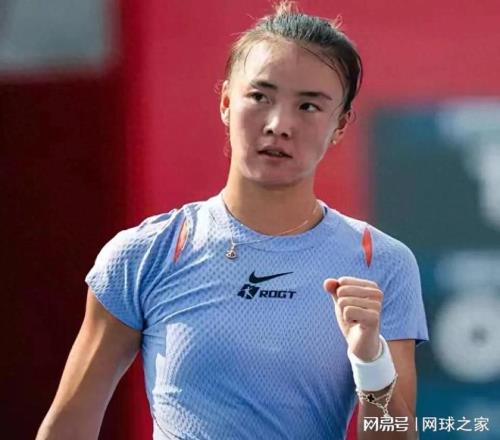 从幸运落败者到14号种子续写传奇，袁悦进32强创历史替王欣瑜解压