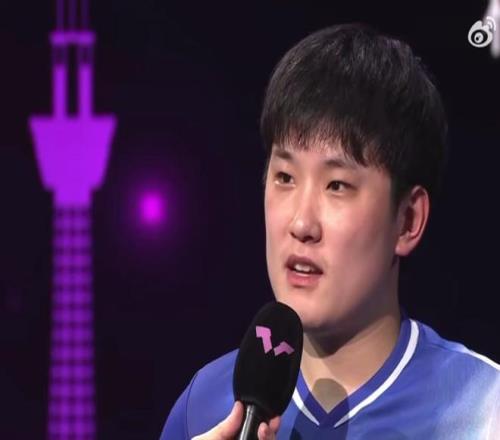 张本智和：王楚钦是非常强的对手，感谢教练团队的辛苦工作