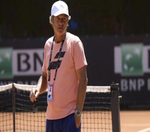 邮报：拉杜卡努聘请了罗伊格担任主教练，后者曾与纳达尔共事