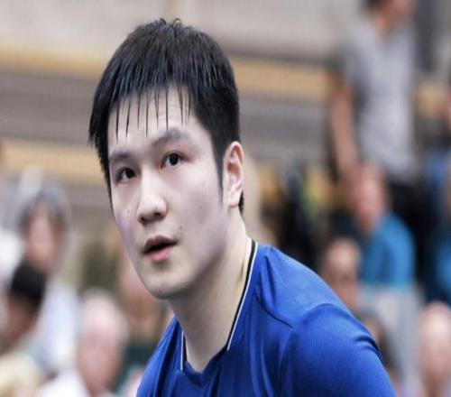 不莱梅乒乓球俱乐部主帅谈门票销售：樊振东是一笔宝贵财富