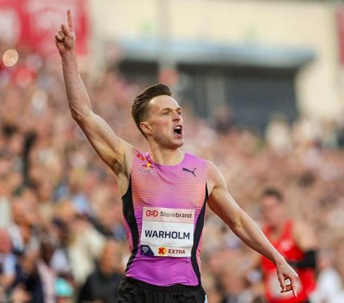 男子400米栏：瓦尔霍姆46秒28夺冠，刷新钻石联赛纪录