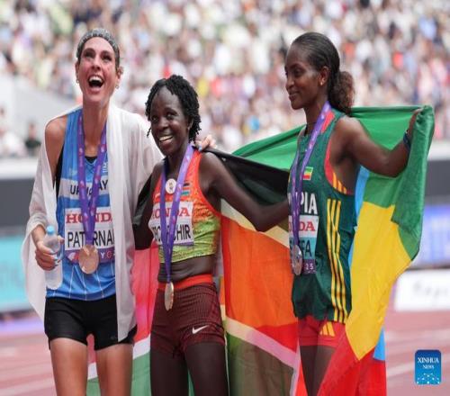 热战东京！杰普切切秒杀阿塞法，次仁措姆和小林香菜顶上来了