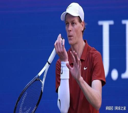 辛纳复制阿卡换鞋战术完成逆转，黄泽林诠释什么才是虽败犹荣