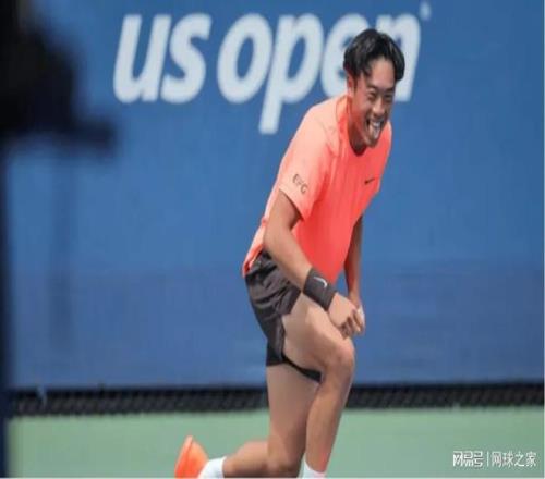 王欣瑜出局领军表现未达标，21岁小伙再创历史成中国网球扛旗手