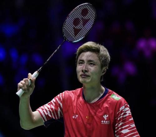 石宇奇发文称继续努力，贾一凡：恭喜双鱼男！再求你别再哭了