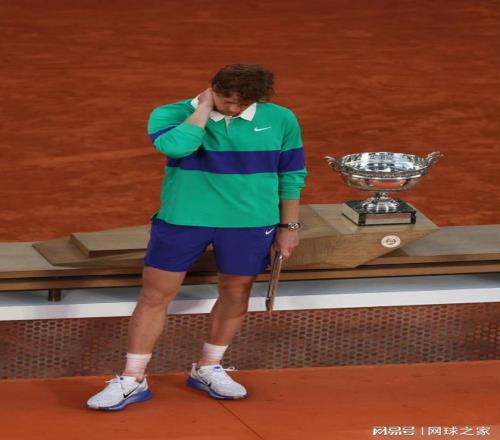 辛纳：从阿尔卑斯山村走向世界之巅，不变的是回家的路