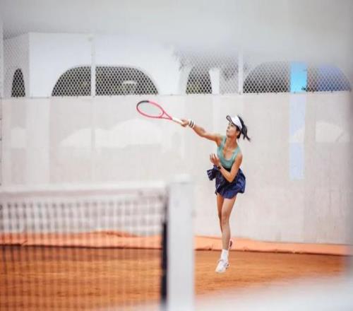 网球人新日常：装备要好，孩子要练，自己要上