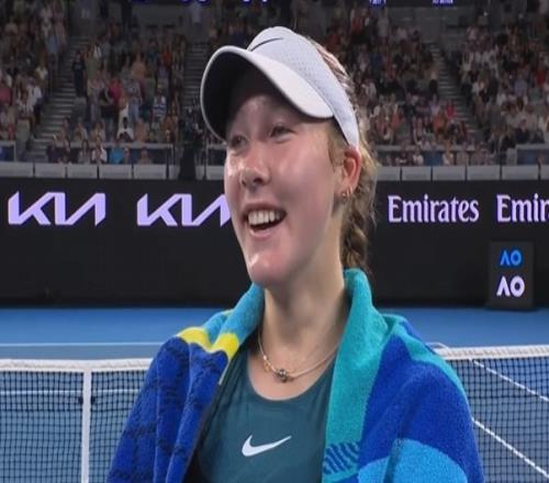 WTA1000迪拜站：米拉安德列娃20击败阿瓦涅相，次轮战万卓索娃