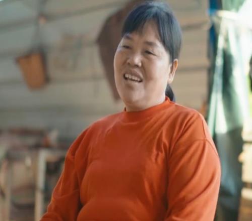 全红婵母亲：生病不敢告诉女儿，东京奥运会拿冠军后才告诉她