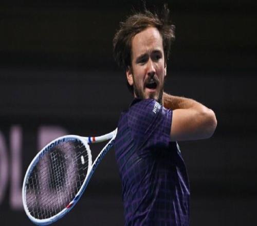 ATP250阿拉木图：梅德韦杰夫21逆转达克沃斯，闯入决赛