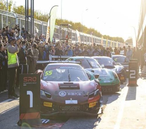 北京亦庄赛道见证原力赛车车队卫冕夺冠