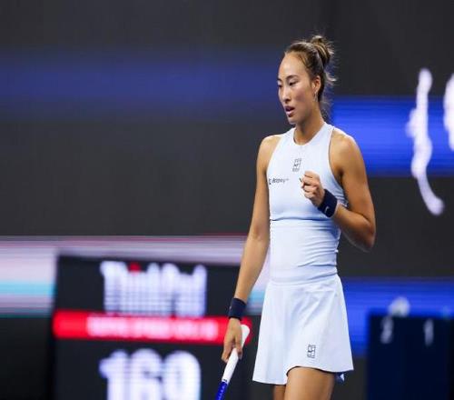WTA最新排名：萨巴伦卡稳居榜首，郑钦文排名第24