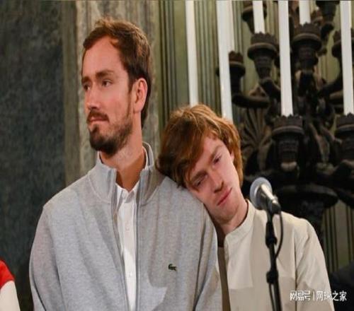 终结决赛六连败、打破冠军荒，梅总终于笑了