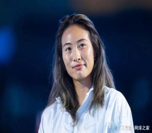 郑钦文排名暴跌引发热议，韦思佳也成外界重点忧心对象